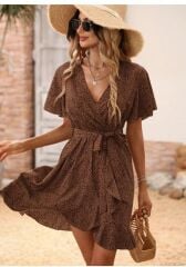 Kadın Kısa Kelebek Kollu Kruvaze Yakalı Belden Kuşaklı Kısa Desenli Süprem Elbise