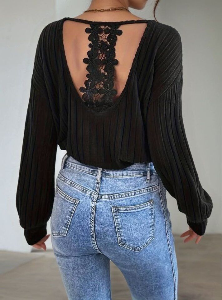 Kadın Uzun Kollu V Yakalı Pencere Sırt Dantel Detaylı Kalın Fitilli Kaşkorse Bluz