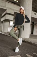 Kadın Uzun Kollu Bisiklet Yaka Yanları Ve Kolları Büzgülü Kadife Bluz