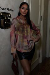 Batik Desenli Saten Gömlek 3445