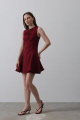 Fiyonk Detay Sıfır Kollu Mini Elbise - Bordo