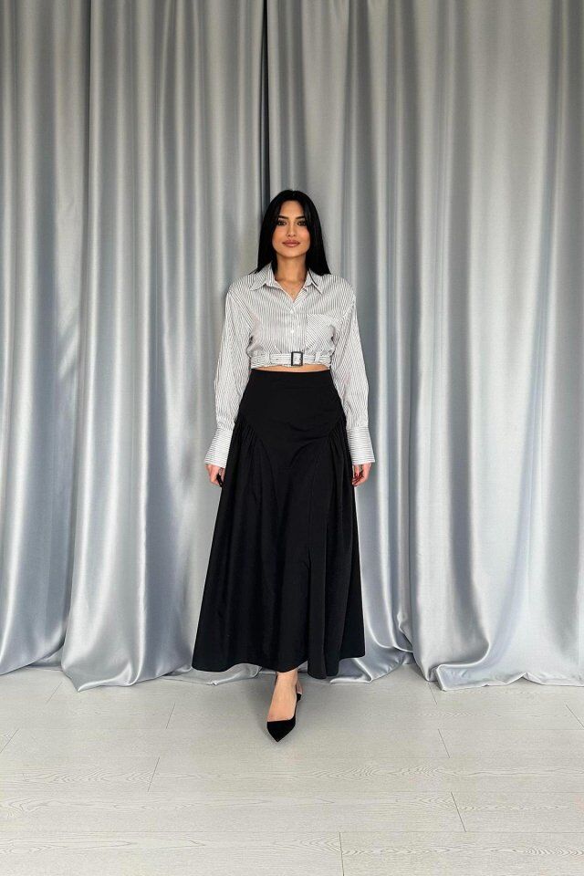 Siyah Yanları Büzgülü Uzun Etek