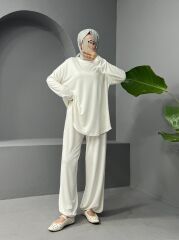 Yuvarlak Yaka Oval Kesim Cepli Pantolonlu Osyho Takım -Beyaz