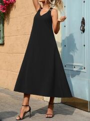 Kadın Askılı V Yakalı Halka Detaylı Maksi Boy Viskon Elbise