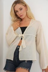 Önü Bağcıklı Bluz 952 - Krem