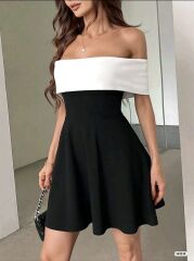 Kadın Krep Kumaş Omuzsuz Kloş Kesim Mini Elbise