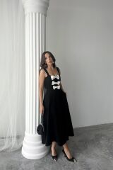 Siyah Fiyonk Garnili Dantelli Elbise