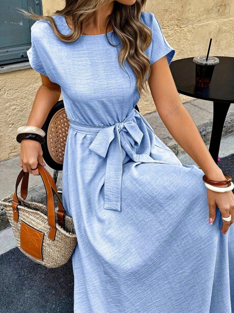 Kadın Kısa Kollu Kayık Yaka Beli Kuşaklı Aerobin Elbise