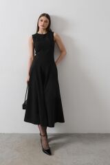 Kolsuz Uzun Elbise - Siyah