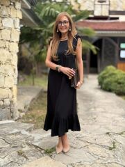 Kadın Omuzlardan Büzgülü Kayık Yaka Fırfırlı Janjan Krep Elbise