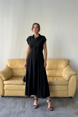 KOLSUZ VATKALI ÖNDEN DÜĞMELİBEL PENS DETAYLI POPLİN ELBİSE - Siyah