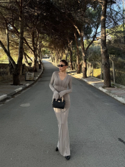 V Yaka Kare Yaka Dikişli Yırtmaçlı Uzun Elbise - Taş