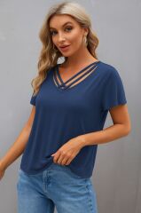 Kadın Kısa Kollu V şerit Yakalı Viskon Bluz