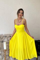 Sarı Göğüs Kuplu Uzun Büzgülü Elbise