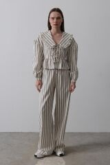 Bebe Yakalı Önü Bağlamalı Takım - Natür