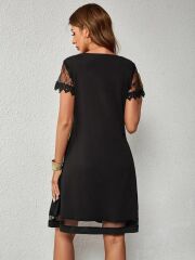 Kadın Kısa Kollu Lazer V Yakalı Etek Ucu Tül Detaylı Janjan Krep Elbise