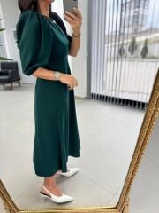 Kadın Kısa Kollu Bisiklet Yaka Fiyonk Broşlu Midi Janjan Krep Elbise