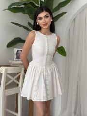 Yema Düğme Detaylı Elbise