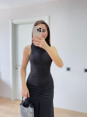 Kolsuz Büzgülü Uzun Elbise - Siyah