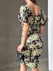 Kadın Dalgıç Kumaş V Yaka çiçek Desenli Kuşaklı Kalem Elbise
