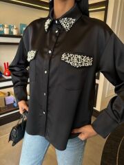 Yaka Ve Cep İnci Taşlı Saten Gömlek 3423