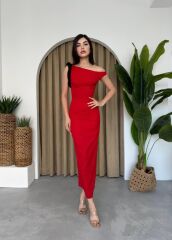 Jovani Omuz Detaylı Elbise