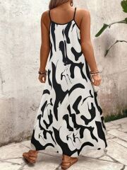 Kadın Ip Askılı Geniş V Yakalı Leopar Desenli Süprem Elbise