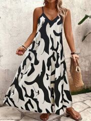 Kadın Ip Askılı Geniş V Yakalı Leopar Desenli Süprem Elbise