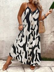 Kadın Ip Askılı Geniş V Yakalı Leopar Desenli Süprem Elbise