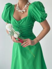 Kare Yaka Düğmeli Elbise