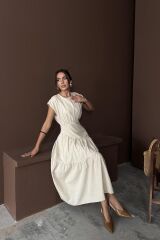 Bej Büzgü Detaylı Keten Elbise