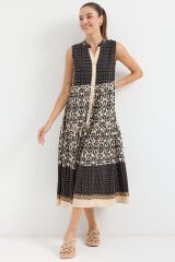 2516 Desenli Sıfır Kol Viskon Elbise - Siyah