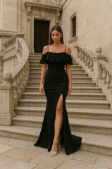 Kadın Dalgıç Krep Yırtmaç Detaylı Askılı Maxi Boy Elbise