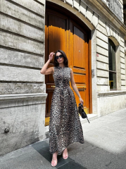 Leopar Desenli Fermuarlı Cepli Pileli Midi Elbise- Leopar