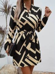 Kadın Uzun Kollu V Yakalı Desenli Belinde Kuşaklı Dalgıç Elbise