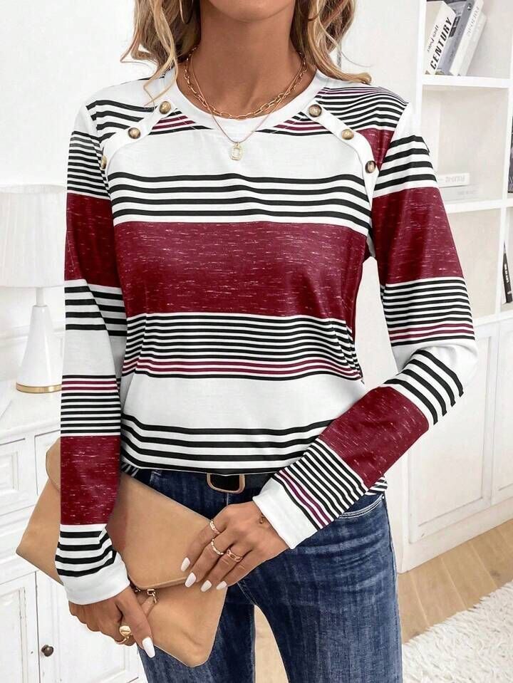 Kadın Uzun Kollu Bisiklet Yaka Düğme Detaylı Desenli Süprem Bluz