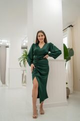 Zümrüt V Yaka Saten Elbise