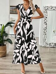 Kadın Kısa Kelebek Kollu Kruvaze Yaka Desenli Süprem Elbise