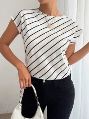 Kadın Kısa Yarasa Kollu Bisiklet Yaka çizgi Desenli Atlas Bluz