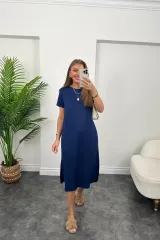 Kadın Kısa Kollu Yırtmaç Detaylı Salaş Viskon Elbise