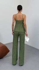 Kadın Haki Dokulu Askılı Üst Ve Bol Paça Pantolon 2’li Takım
