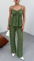 Kadın Haki Dokulu Askılı Üst Ve Bol Paça Pantolon 2’li Takım