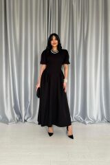 Siyah Etek Yanları Büzgülü Balon Kollu Elbise