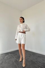 Ekru Dantelli Gömlek Ve Ponpolu Şort Takım