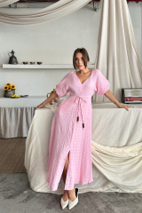 V YAKA BEL BONCUK BAĞLAMALI MÜSLİN ELBİSE YIRTMAÇ DETAYLI - Pembe