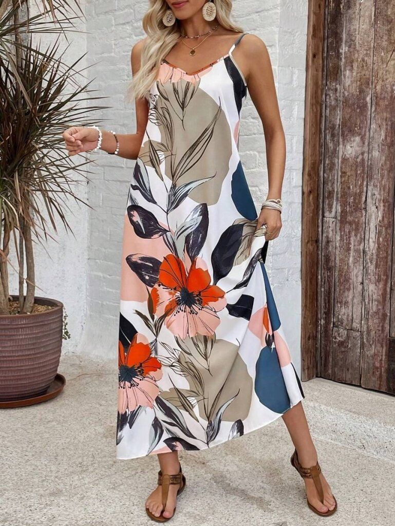 Kadın Ip Askılı Geniş V Yakalı Desenli Süprem Elbise