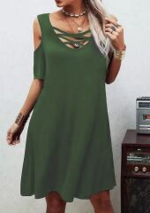 Dekolteli Bağcık Detay Viskon Kumaş Elbise