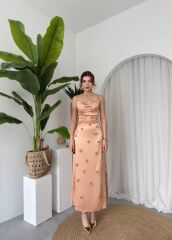 Dora Çiçek Detaylı Elbise