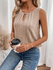 Kadın Sıfır Kollu Düğmeli Damla Yaka Detaylı Triko Bluz