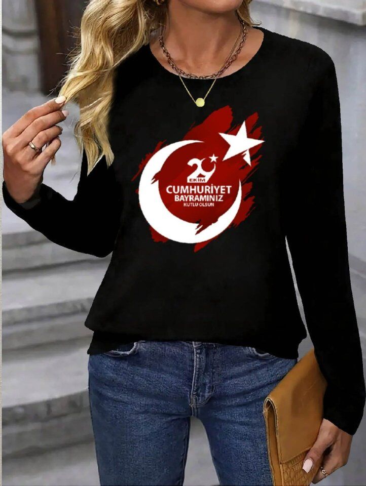 Kadın Uzun Kol Bisiklet Yaka 29 Ekim Cumhuriyet Bayramına Özel Bluz